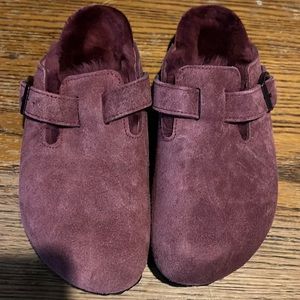 Birkenstock clogs in color Mulberry NEW No Box size 38